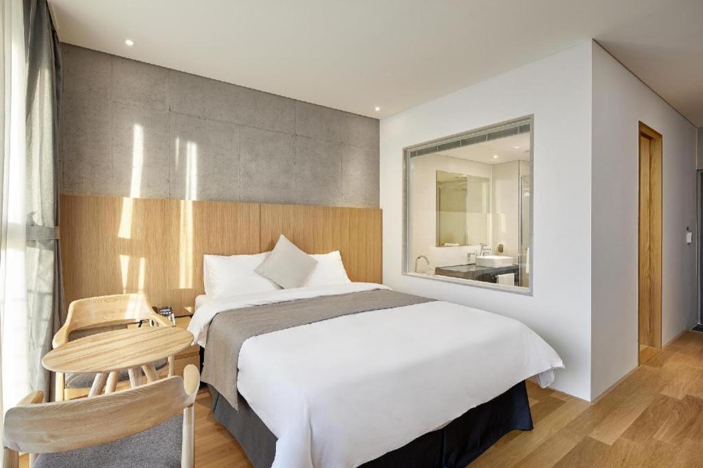 Hotel Haus Gapyeong Exteriör bild